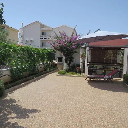 Mira-1 By Interhome Apartment Vir
